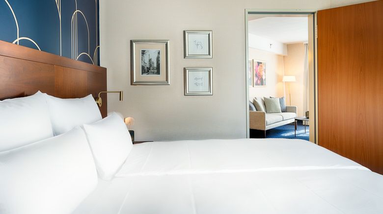 <b>Welcome Parkhotel Bochum Suite</b>. Images powered by <a href="https://www.leonardoworldwide.com/" title="Leonardo Worldwide" target="_blank">Leonardo</a>.