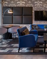 Holiday Inn the niu Square