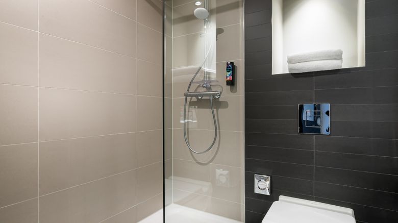 <b>Holiday Inn the niu Square Room</b>. Images powered by <a href="https://www.leonardoworldwide.com/" title="Leonardo Worldwide" target="_blank">Leonardo</a>.