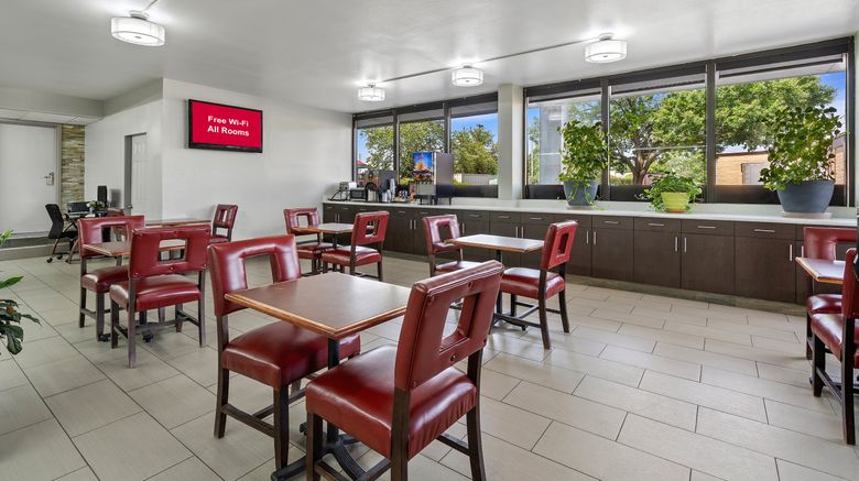 <b>Red Roof Inn Wilmington, NC Lobby</b>. Images powered by <a href="https://www.leonardoworldwide.com/" title="Leonardo Worldwide" target="_blank">Leonardo</a>.