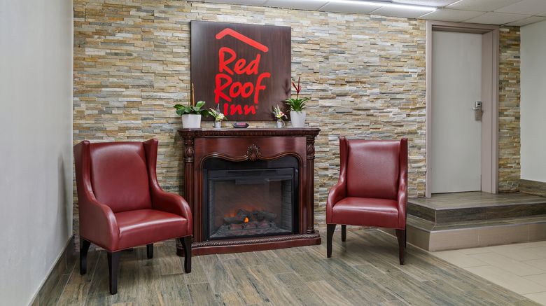 <b>Red Roof Inn Wilmington, NC Lobby</b>. Images powered by <a href="https://www.leonardoworldwide.com/" title="Leonardo Worldwide" target="_blank">Leonardo</a>.