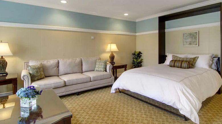 <b>Wayside Inn Suite</b>. Images powered by <a href="https://www.leonardoworldwide.com/" title="Leonardo Worldwide" target="_blank">Leonardo</a>.
