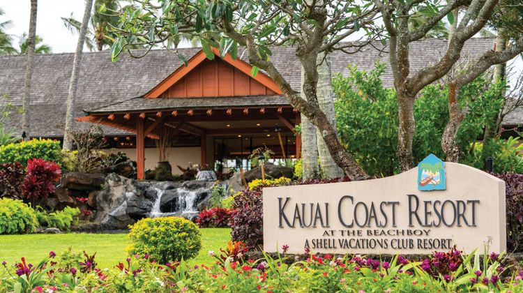 Kauai Coast Resort at the Beachboy Exterior