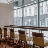 Club Quarters Hotel, Central Loop