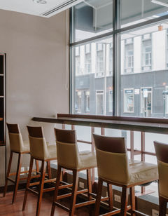Club Quarters Hotel, Central Loop