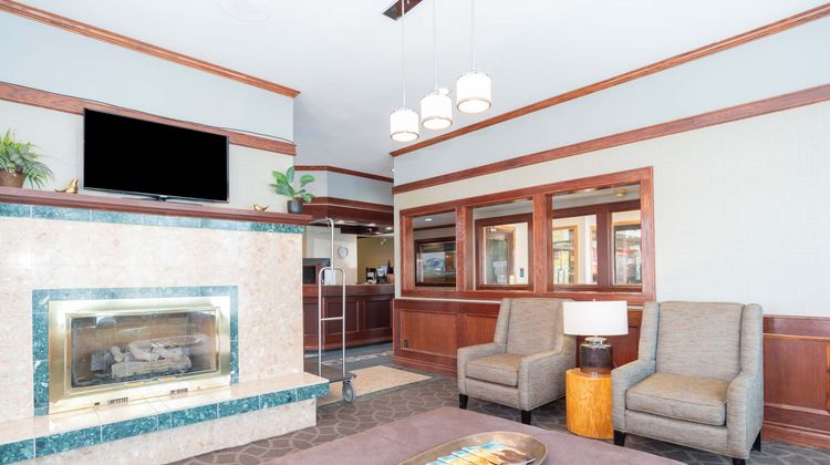 Sandman Inn Terrace Lobby