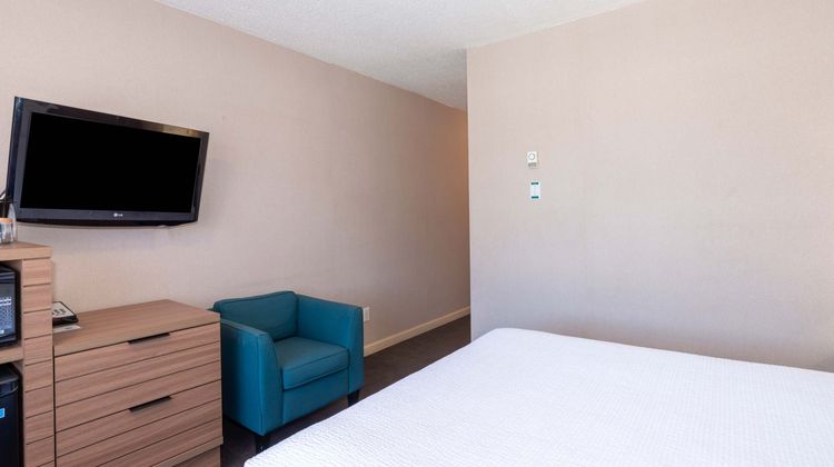 Sandman Inn Terrace Room