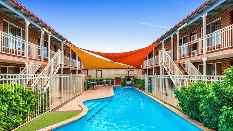 <b>Quest Yelverton Kalgoorlie Pool</b>. Images powered by <a href="https://www.leonardoworldwide.com/" title="Leonardo Worldwide" target="_blank">Leonardo</a>.