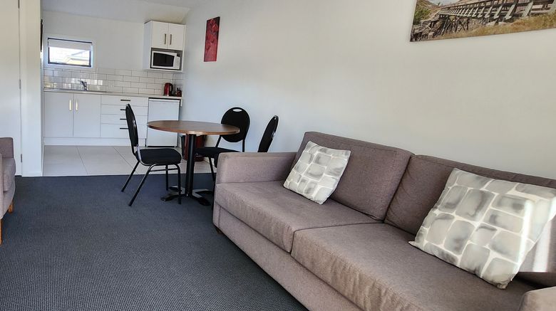 <b>ASURE Central Gold Motel Room</b>. Images powered by <a href="https://www.leonardoworldwide.com/" title="Leonardo Worldwide" target="_blank">Leonardo</a>.