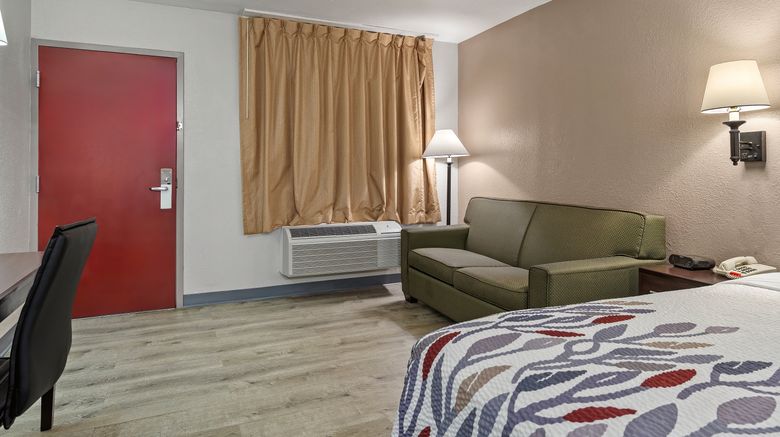 <b>Red Roof Inn Wilmington, NC Room</b>. Images powered by <a href="https://www.leonardoworldwide.com/" title="Leonardo Worldwide" target="_blank">Leonardo</a>.