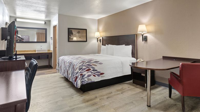 <b>Red Roof Inn Wilmington, NC Room</b>. Images powered by <a href="https://www.leonardoworldwide.com/" title="Leonardo Worldwide" target="_blank">Leonardo</a>.