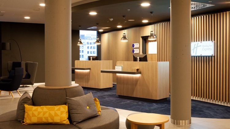 Holiday Inn Express Bochum Exterior