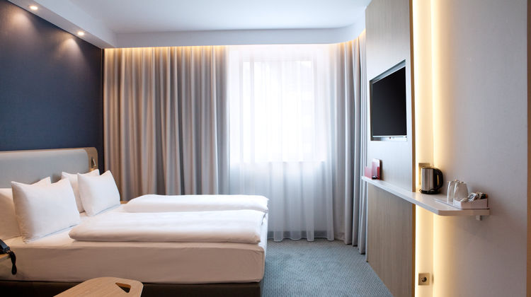 Holiday Inn Express Bochum Room
