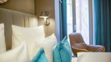Motel One Luebeck Room