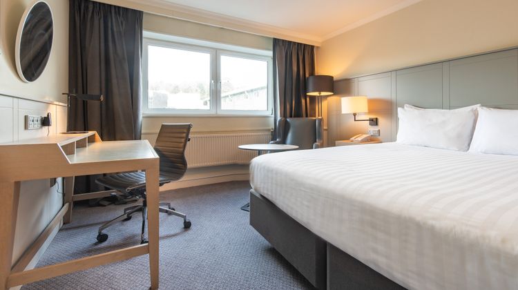 Holiday Inn Edinburgh Room