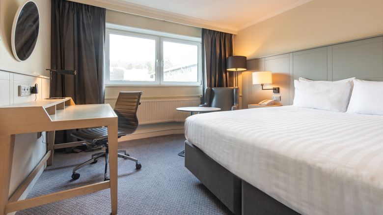 <b>Holiday Inn Edinburgh Room</b>. Images powered by <a href="https://www.leonardoworldwide.com/" title="Leonardo Worldwide" target="_blank">Leonardo</a>.