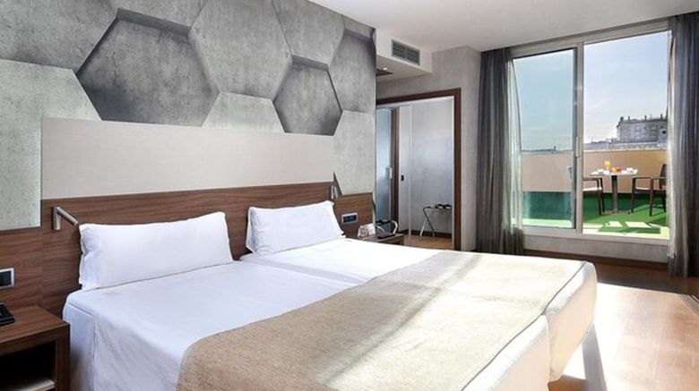 <b>HCC Montblanc Hotel Room</b>. Images powered by <a href="https://www.leonardoworldwide.com/" title="Leonardo Worldwide" target="_blank">Leonardo</a>.
