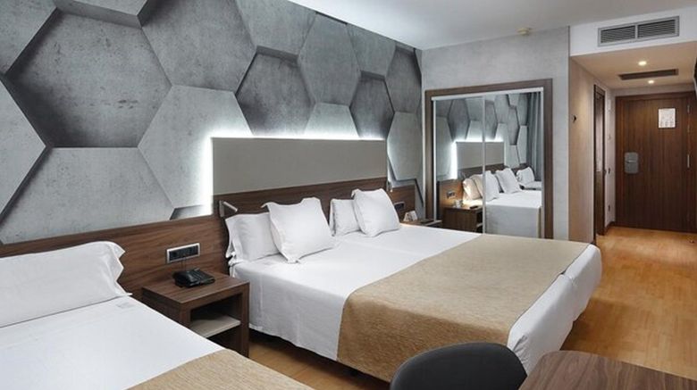 <b>HCC Montblanc Hotel Room</b>. Images powered by <a href="https://www.leonardoworldwide.com/" title="Leonardo Worldwide" target="_blank">Leonardo</a>.