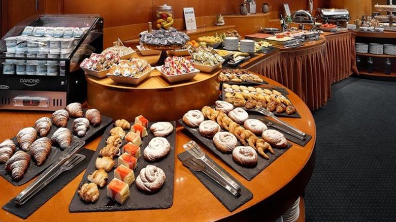<b>HCC Montblanc Hotel Restaurant</b>. Images powered by <a href="https://www.leonardoworldwide.com/" title="Leonardo Worldwide" target="_blank">Leonardo</a>.
