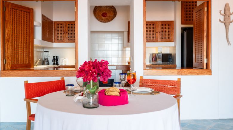 <b>Costa Careyes Room</b>. Images powered by <a href="https://www.leonardoworldwide.com/" title="Leonardo Worldwide" target="_blank">Leonardo</a>.
