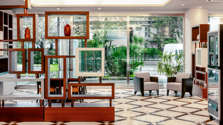 <b>B&B Hotel Bari Rondo Lobby</b>. Images powered by <a href="https://www.leonardoworldwide.com/" title="Leonardo Worldwide" target="_blank">Leonardo</a>.