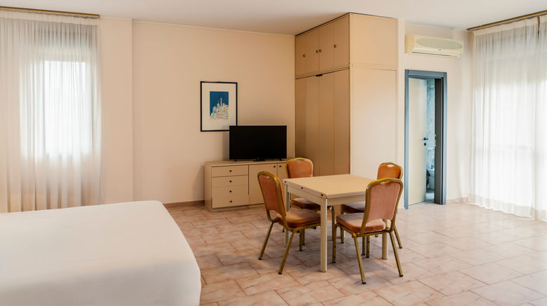 <b>B&B Hotel Bari Rondo Room</b>. Images powered by <a href="https://www.leonardoworldwide.com/" title="Leonardo Worldwide" target="_blank">Leonardo</a>.