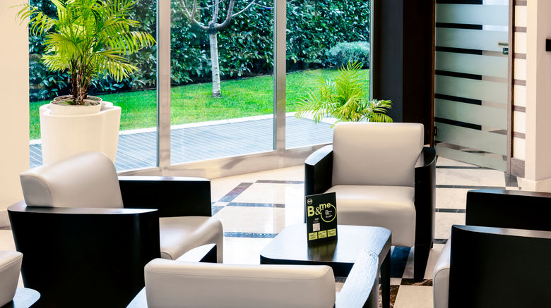 <b>B&B Hotel Bari Rondo Lobby</b>. Images powered by <a href="https://www.leonardoworldwide.com/" title="Leonardo Worldwide" target="_blank">Leonardo</a>.
