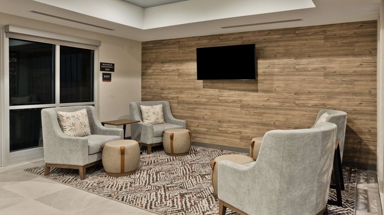 Candlewood Suites Dothan Exterior