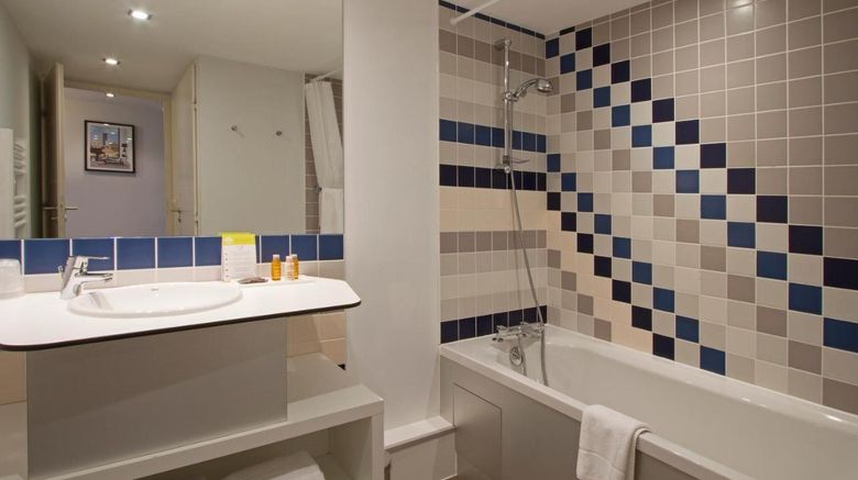 <b>Privilege Appart-Hotel Saint Exupery Room</b>. Images powered by <a href="https://www.leonardoworldwide.com/" title="Leonardo Worldwide" target="_blank">Leonardo</a>.