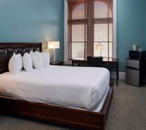 Montvale Hotel Room