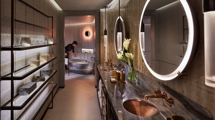Mandarin Oriental The Landmark Hong Kong Room