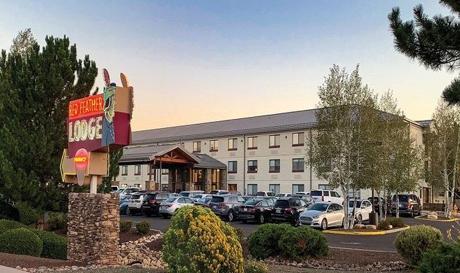 Red Feather Lodge Exterior