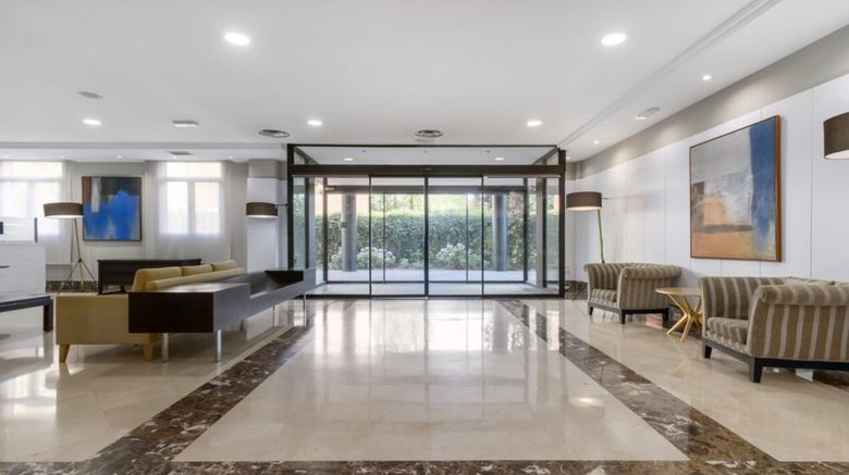 <b>Crisol Leganes Lobby</b>. Images powered by <a href="https://www.leonardoworldwide.com/" title="Leonardo Worldwide" target="_blank">Leonardo</a>.