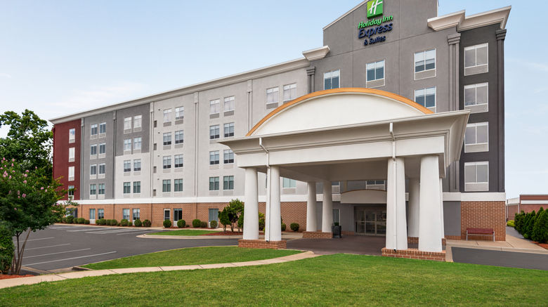 <b>Holiday Inn Express Hotel & Suites Exterior</b>. Images powered by <a href="https://www.leonardoworldwide.com/" title="Leonardo Worldwide" target="_blank">Leonardo</a>.