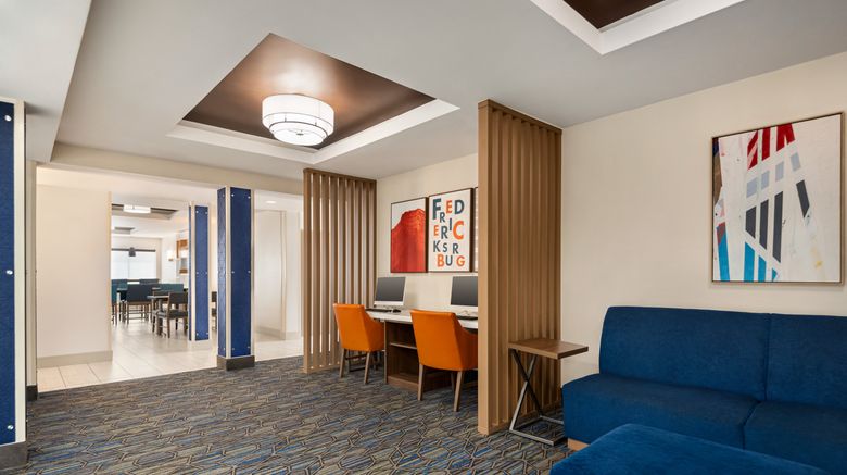 <b>Holiday Inn Express Hotel & Suites Exterior</b>. Images powered by <a href="https://www.leonardoworldwide.com/" title="Leonardo Worldwide" target="_blank">Leonardo</a>.