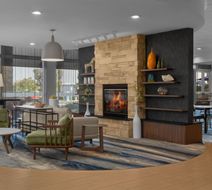 Fairfield Inn & Suites Orange County Lobby