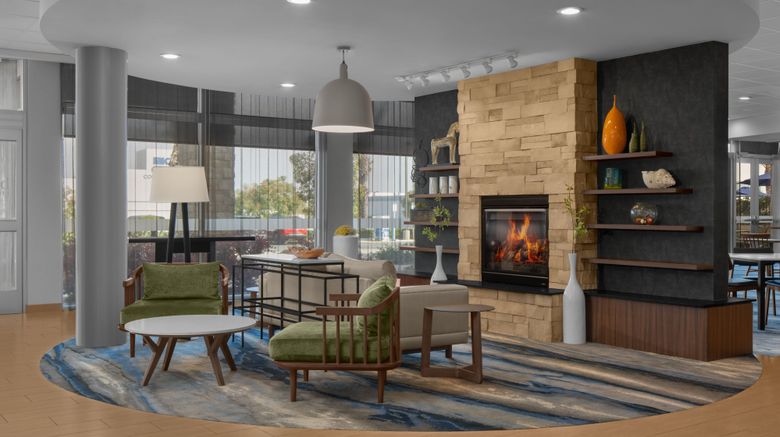 <b>Fairfield Inn & Suites Orange County Lobby</b>. Images powered by <a href="https://www.leonardoworldwide.com/" title="Leonardo Worldwide" target="_blank">Leonardo</a>.