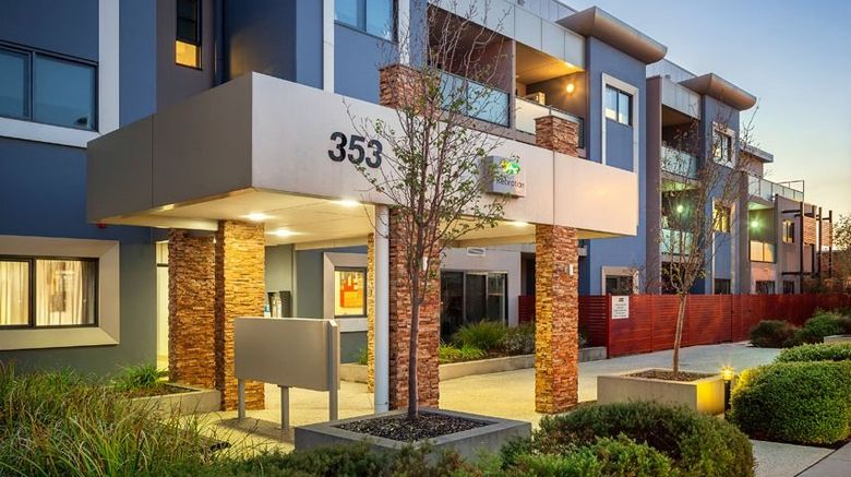 <b>Quest Glen Waverley Room</b>. Images powered by <a href="https://www.leonardoworldwide.com/" title="Leonardo Worldwide" target="_blank">Leonardo</a>.