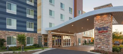 Fairfield Inn & Suites Alexandria Exterior