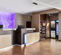 Fairfield Inn & Suites Alexandria Lobby