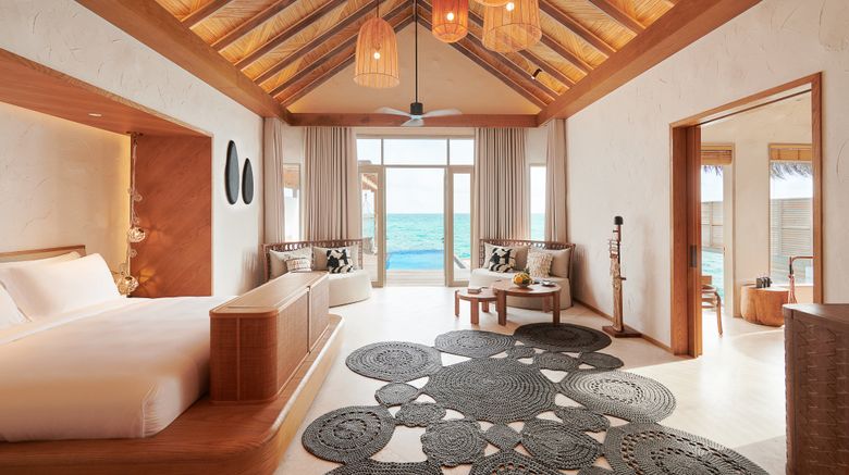 <b>Sirru Fen Fushi Room</b>. Images powered by <a href="https://www.leonardoworldwide.com/" title="Leonardo Worldwide" target="_blank">Leonardo</a>.