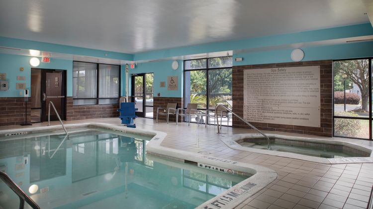 SpringHill Suites Savannah I-95 South Pool