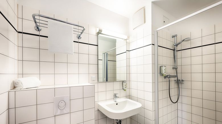 <b>Martas Hotel Berlin Mitte Room</b>. Images powered by <a href="https://www.leonardoworldwide.com/" title="Leonardo Worldwide" target="_blank">Leonardo</a>.