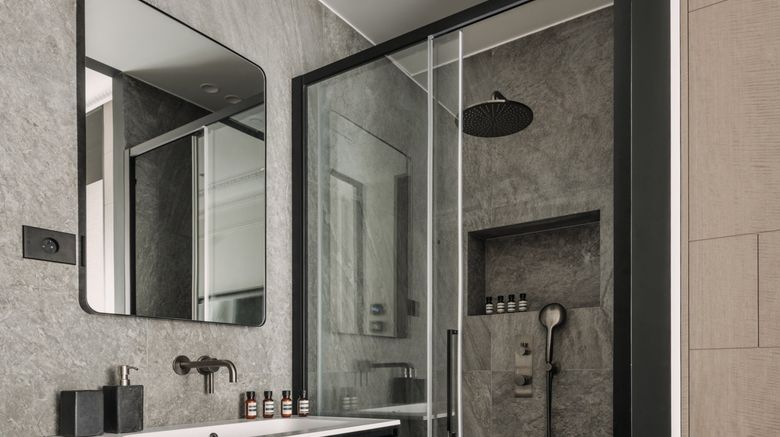 <b>Bridgestreet Champs Elysees Apts Room</b>. Images powered by <a href="https://www.leonardoworldwide.com/" title="Leonardo Worldwide" target="_blank">Leonardo</a>.