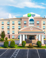 Holiday Inn Express Hotel & Suites