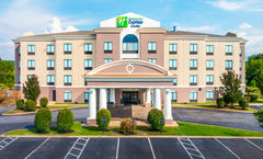 Holiday Inn Express Hotel & Suites