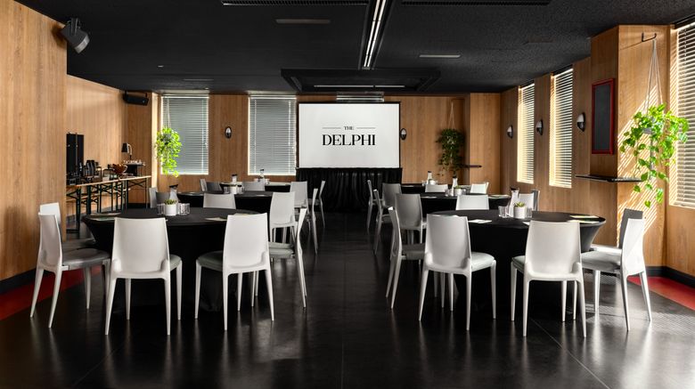 <b>The Delphi Downtown L.A. Hotel Meeting</b>. Images powered by <a href="https://www.leonardoworldwide.com/" title="Leonardo Worldwide" target="_blank">Leonardo</a>.