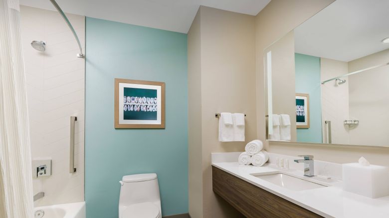 <b>Fairfield Inn & Suites Marathon FL Keys Room</b>. Images powered by <a href="https://www.leonardoworldwide.com/" title="Leonardo Worldwide" target="_blank">Leonardo</a>.
