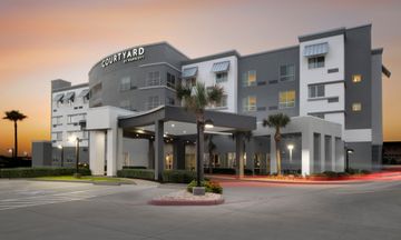 Courtyard By Marriott Galveston Island