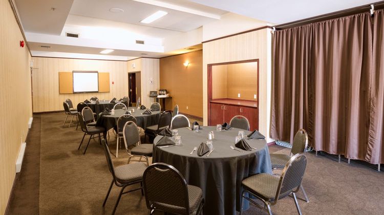 Sandman Hotel Penticton Meeting